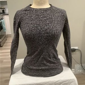 Lululemon long sleeve shirt